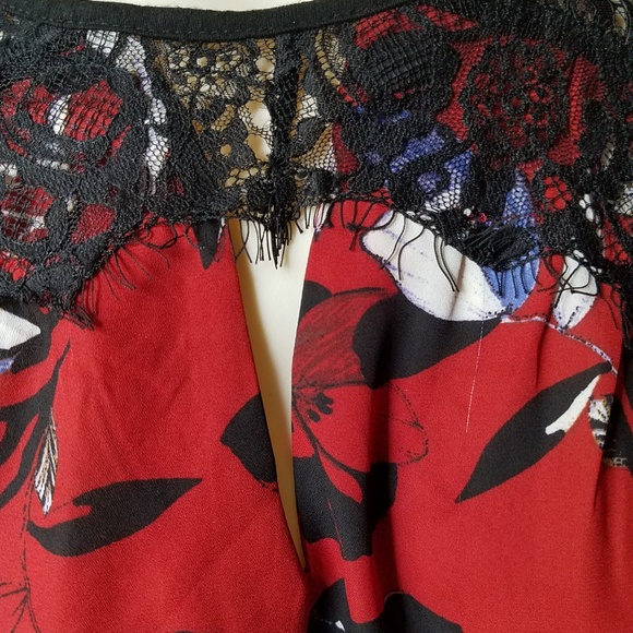 Plus size tank top - Picture 2 of 5